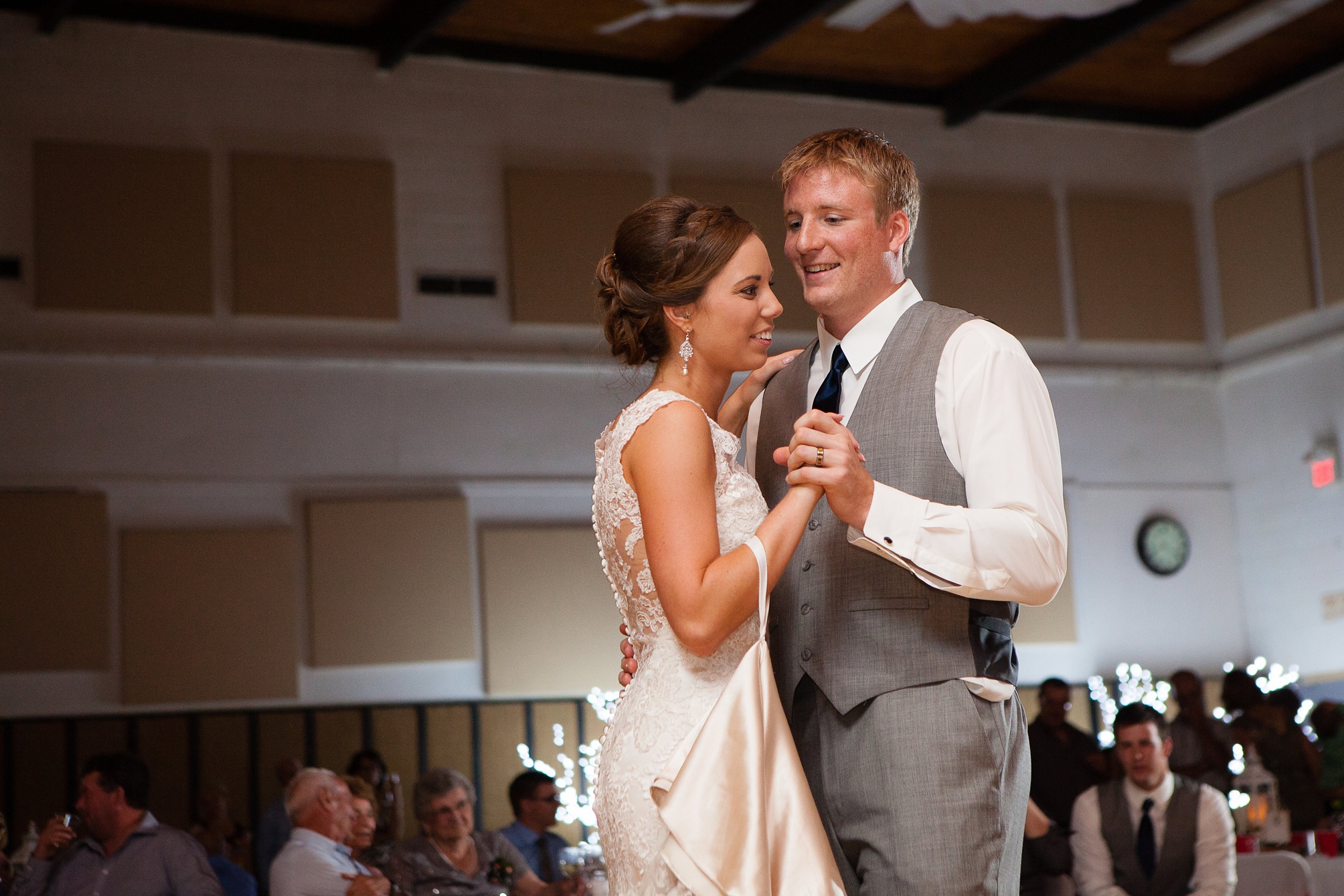 Ben and Lachelle's classy blush pink and navy blue summer wedding at the Taber Community Centre.