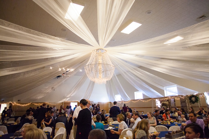 Beautiful Cardston Temple wedding by Kinsey Holt Photography