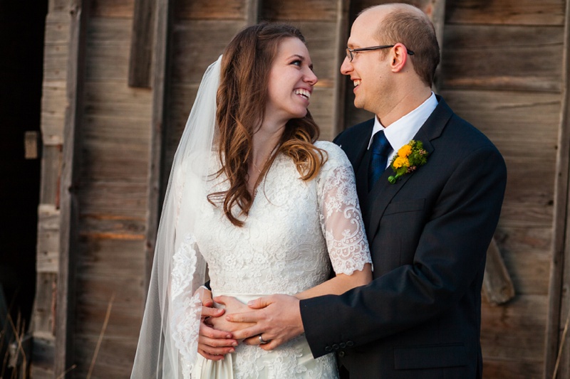 Beautiful Cardston Temple wedding by Kinsey Holt Photography