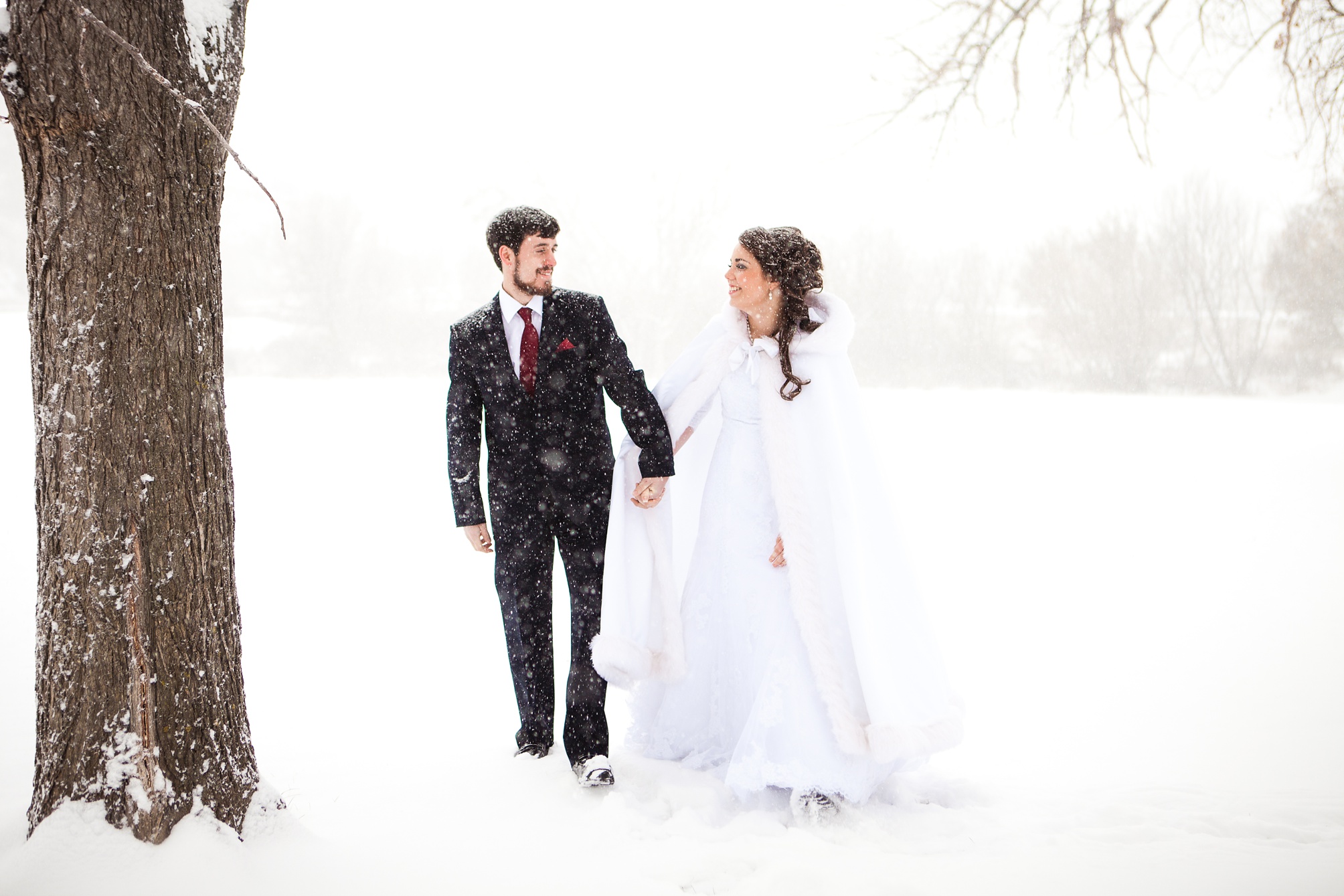 Alex and Kim's snowy winter wedding