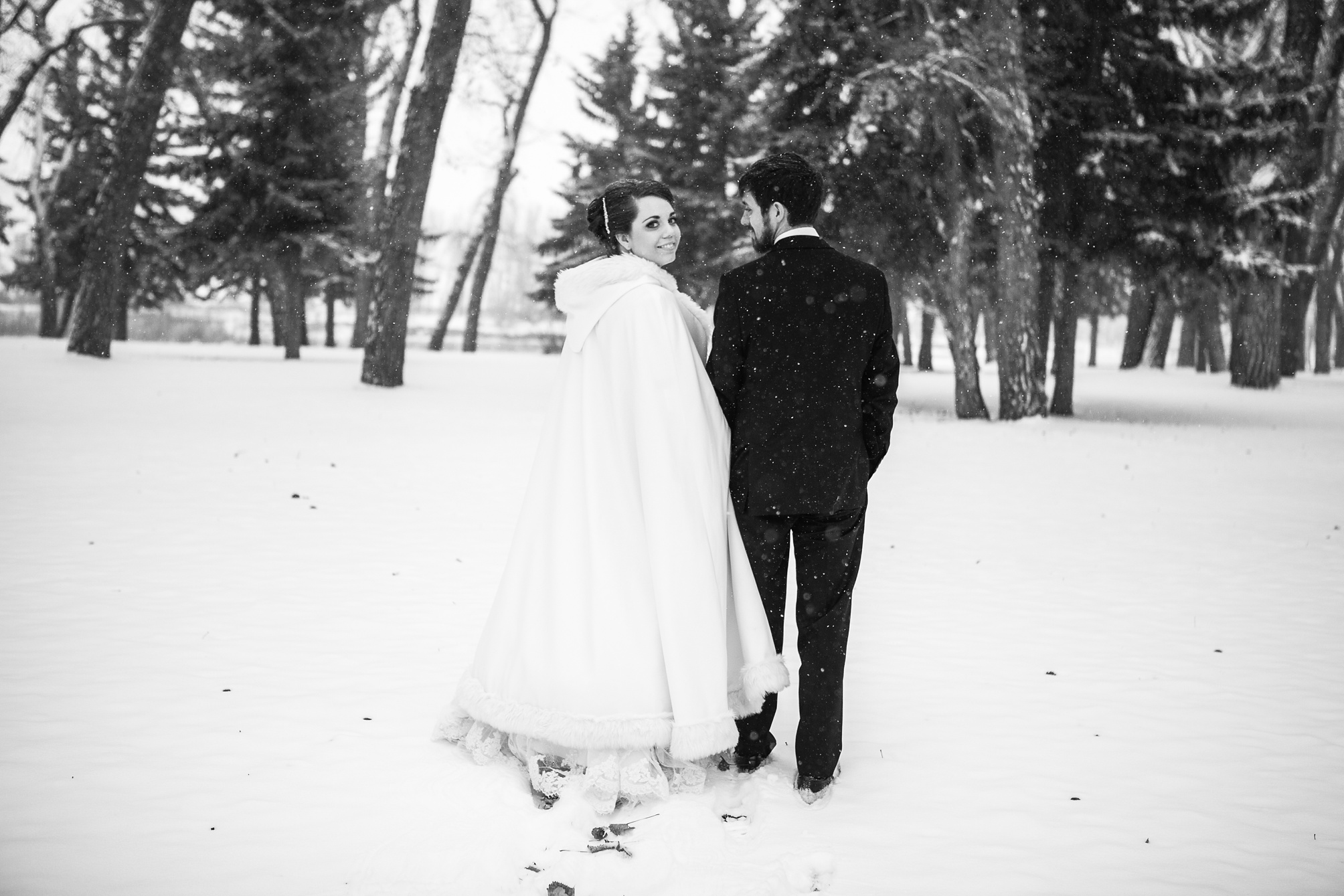 Alex and Kim's snowy winter wedding