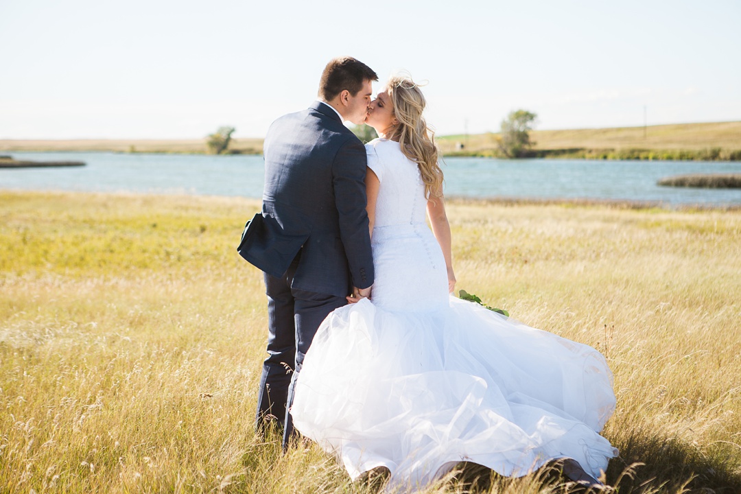 Presley and Rhys, Raymond LDS wedding photographer, Lethbridge and Southern Alberta wedding photographer Kinsey Holt