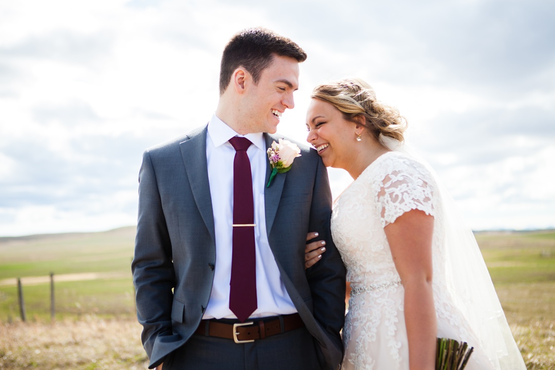 Blush pink lace wedding dress. Spring Cardston Temple wedding by Kinsey Holt Photography. Southern Alberta wedding photographer. 