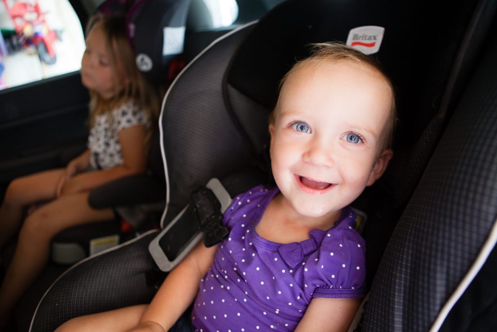 Grocery shopping with kids - Living a Life of a Raymond family photographer, by Kinsey Holt Photography