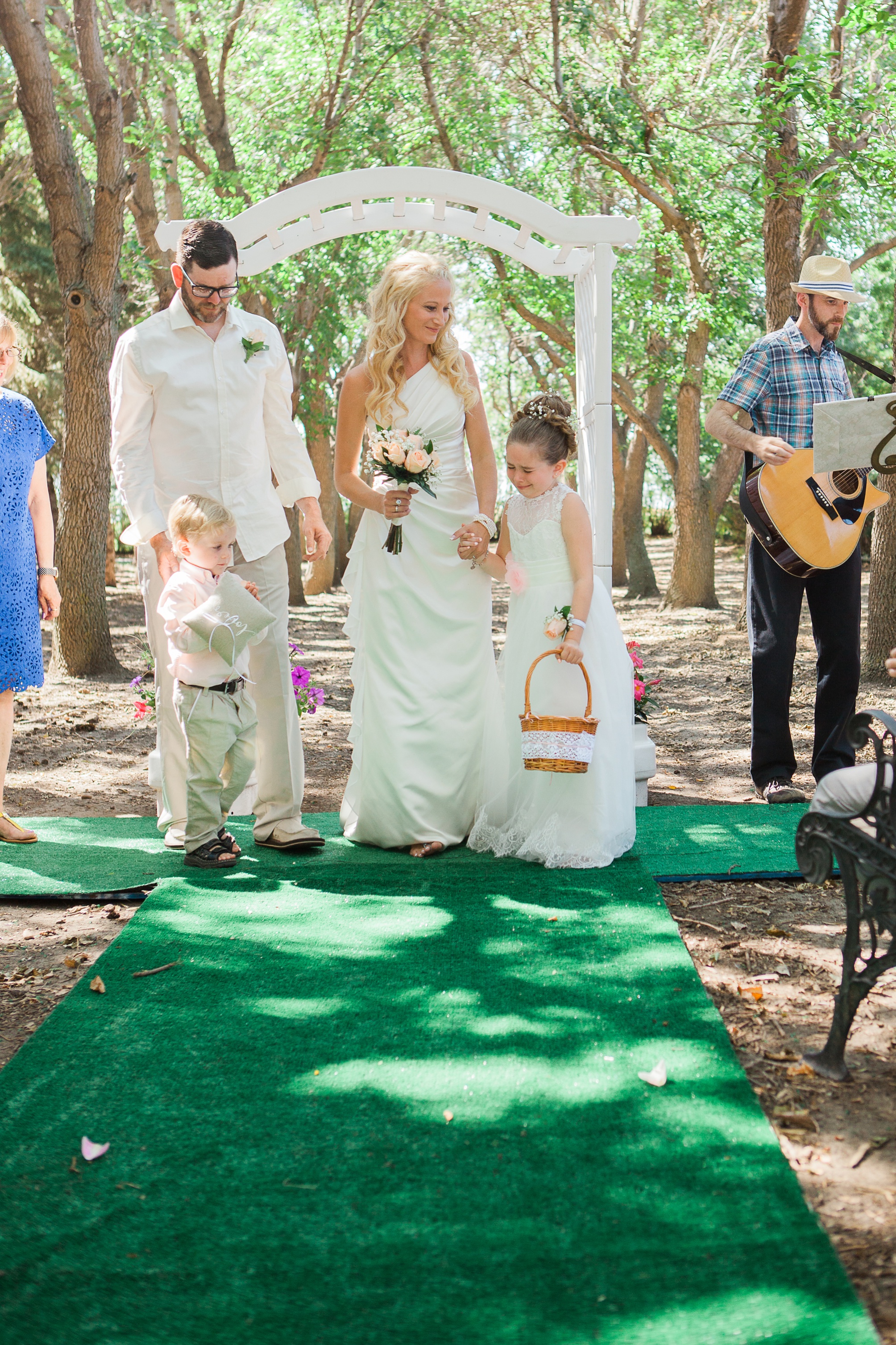 Casual pink and white backyard wedding 