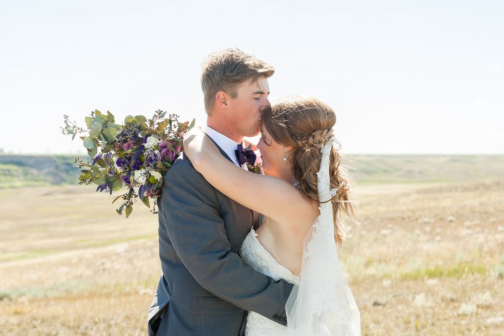 Prairie wedding by Lethbridge photographer Kinsey Holt