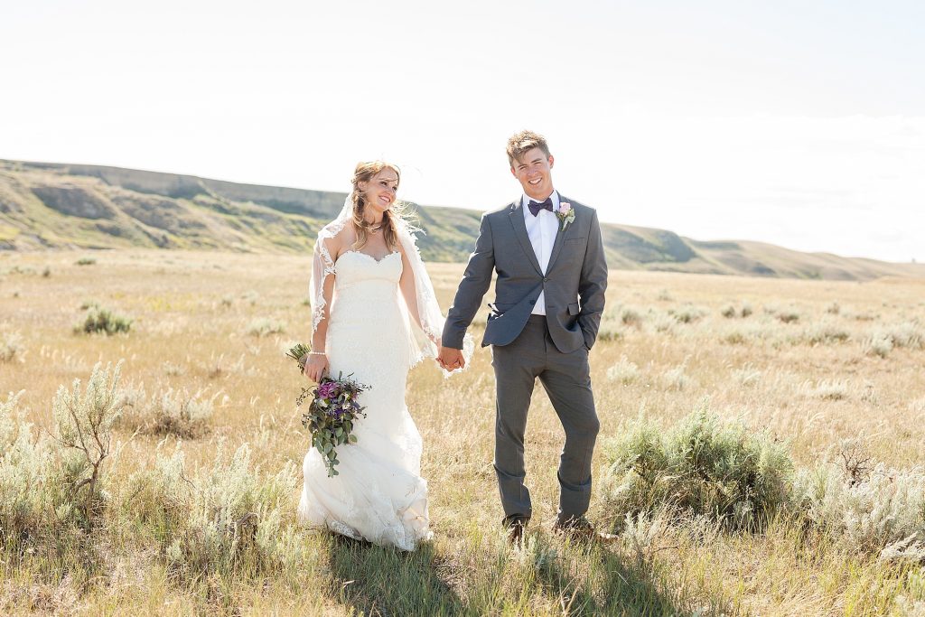 Coulee hills Rolling Hills AB wedding by Kinsey Holt Photography